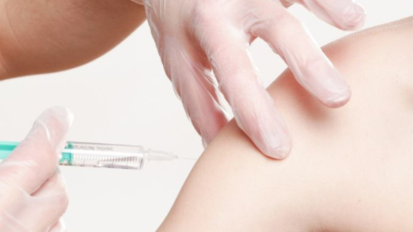 Ce stă în spatele deciziei de vaccinare antigripală în opt țări europene