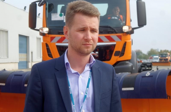 Firmele de handling trebuie să se conformeze cerinţelor, altfel se vor rezilia contractele (Ivan, CNAB)