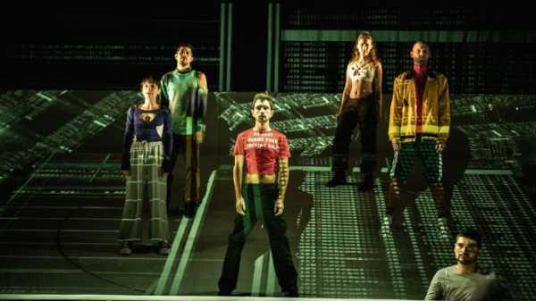 Dragoste în vremea (R)Evoluției digitale premieră la Teatrul Excelsior