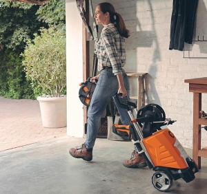 10 noi spălătoare cu presiune în gama STIHL
