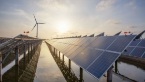 Mai puțin de jumătate dintre români ar fi dispuși să plătească mai mult pentru surse de energie curată