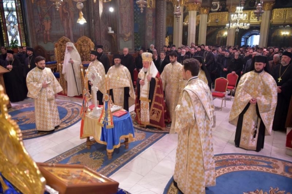 Te Deum în bisericile ortodoxe de Ziua Naţională a României