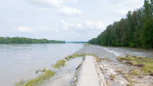 Posibile creșteri de niveluri și debite pe unele râuri din nordul, vestul și centrul țării